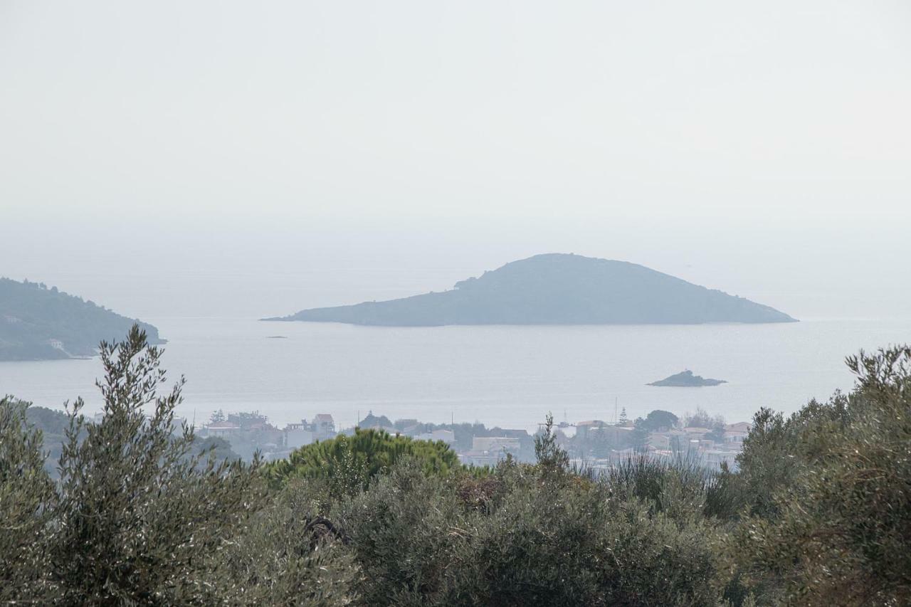 Armamento Villa Moni Evaggelistrias Luaran gambar